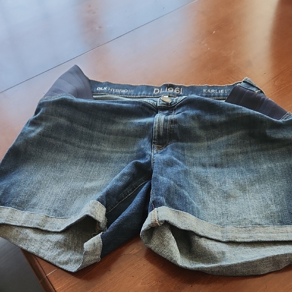 DL1961 Women's Maternity Blue Denim Shorts